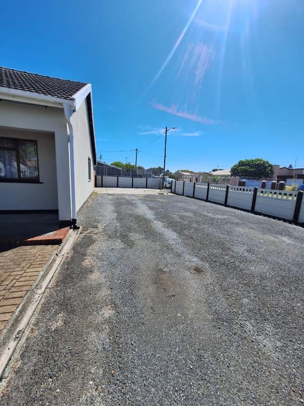 3 Bedroom Property for Sale in Kensington Western Cape